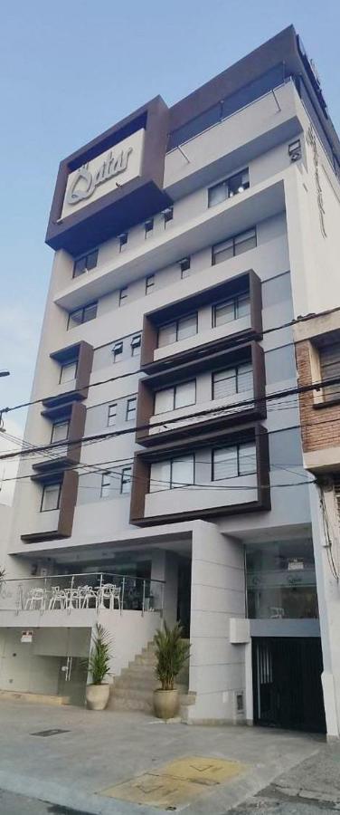 Hotel Qatar Cali Exterior foto